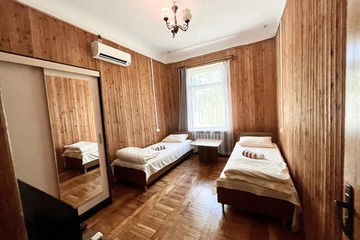 2-к квартира, 45 м², 2/2 эт.